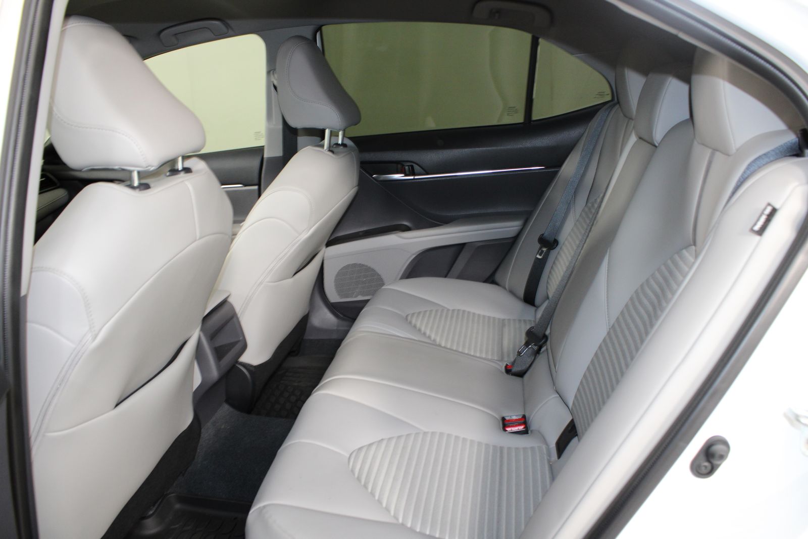 Used 2024 White Toyota SE image 6