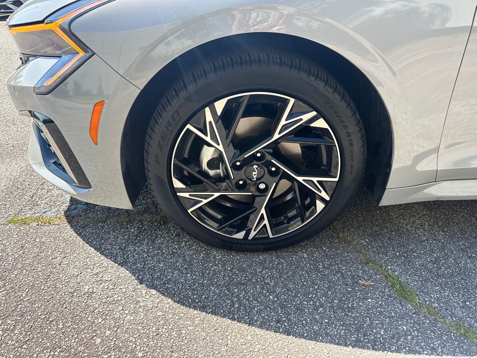 2025 Kia K5 GT-Line - Photo 11