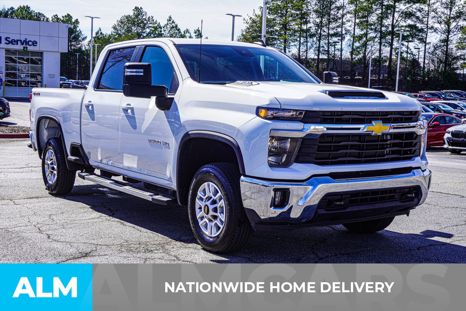 Used 2025 White Chevrolet LT image 6