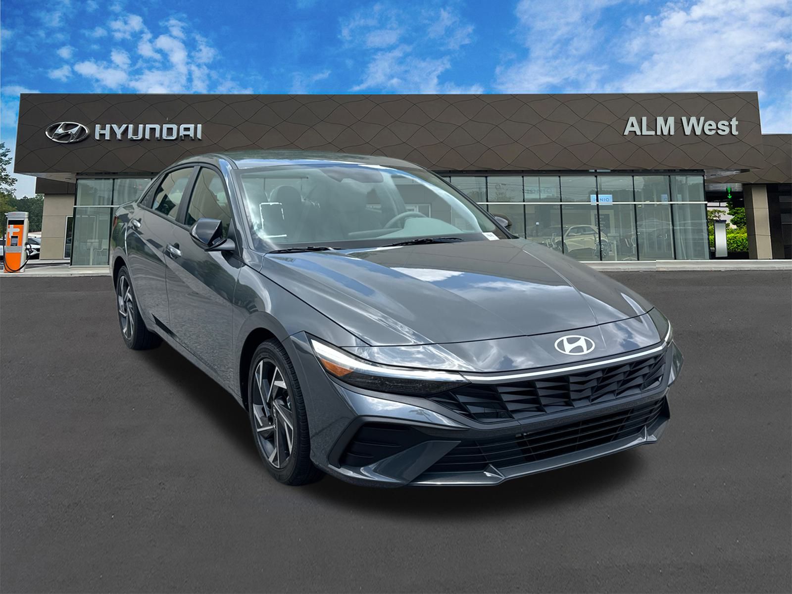 Certified Used 2025 Gray Hyundai SEL Sport image 3