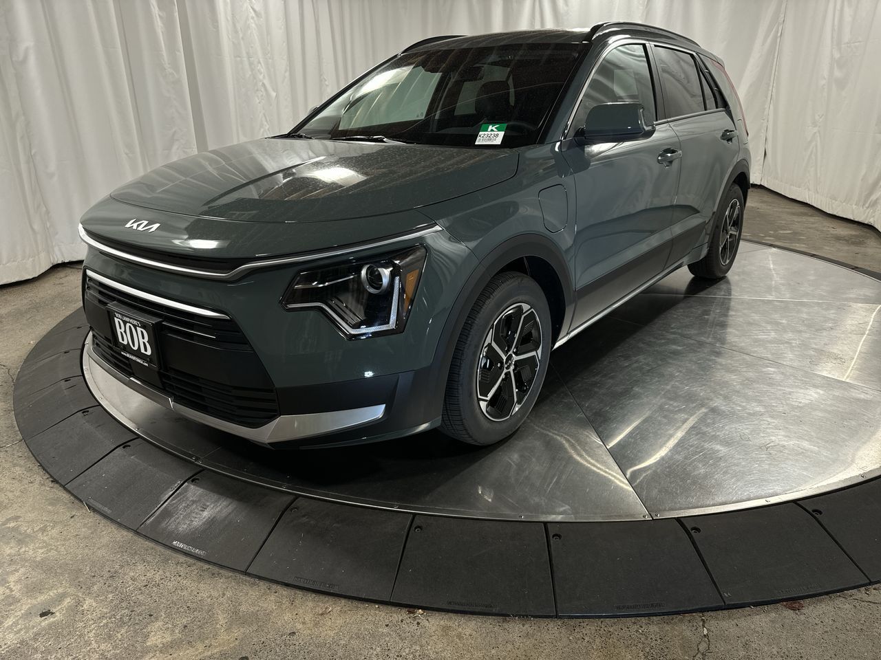 2024 Kia Niro Plug-In Hybrid EX