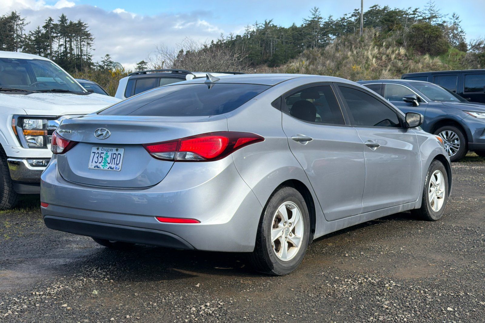 View vehicle photo 5