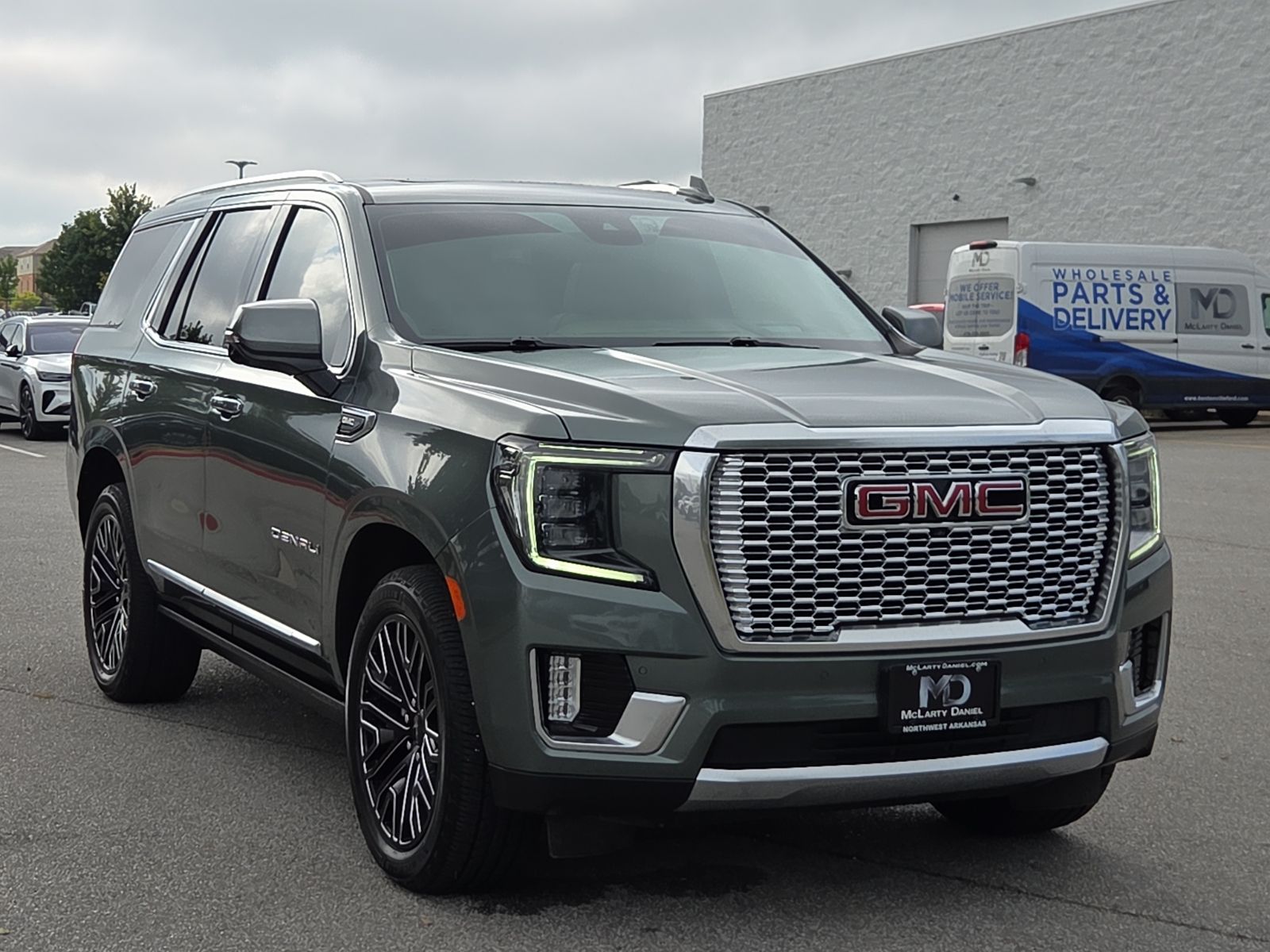 Frosted Pine Metallic 2024 GMC Yukon SUV / Crossover Four-Wheel Drive