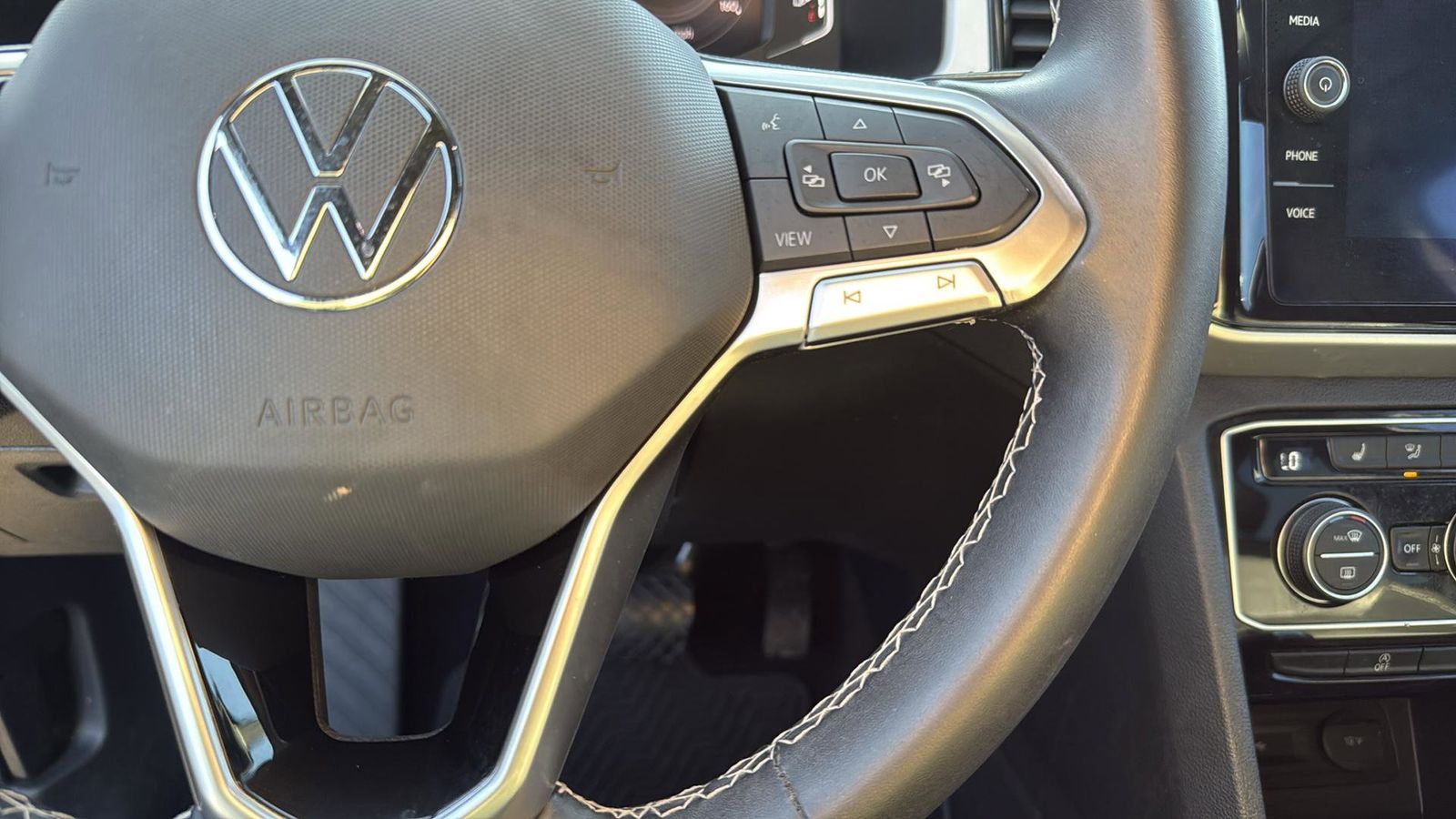 Used Car 2022 Volkswagen Atlas Cross Sport  3.6l V6 Se W/technology For Sale Under $25,000 In Austin, Texas