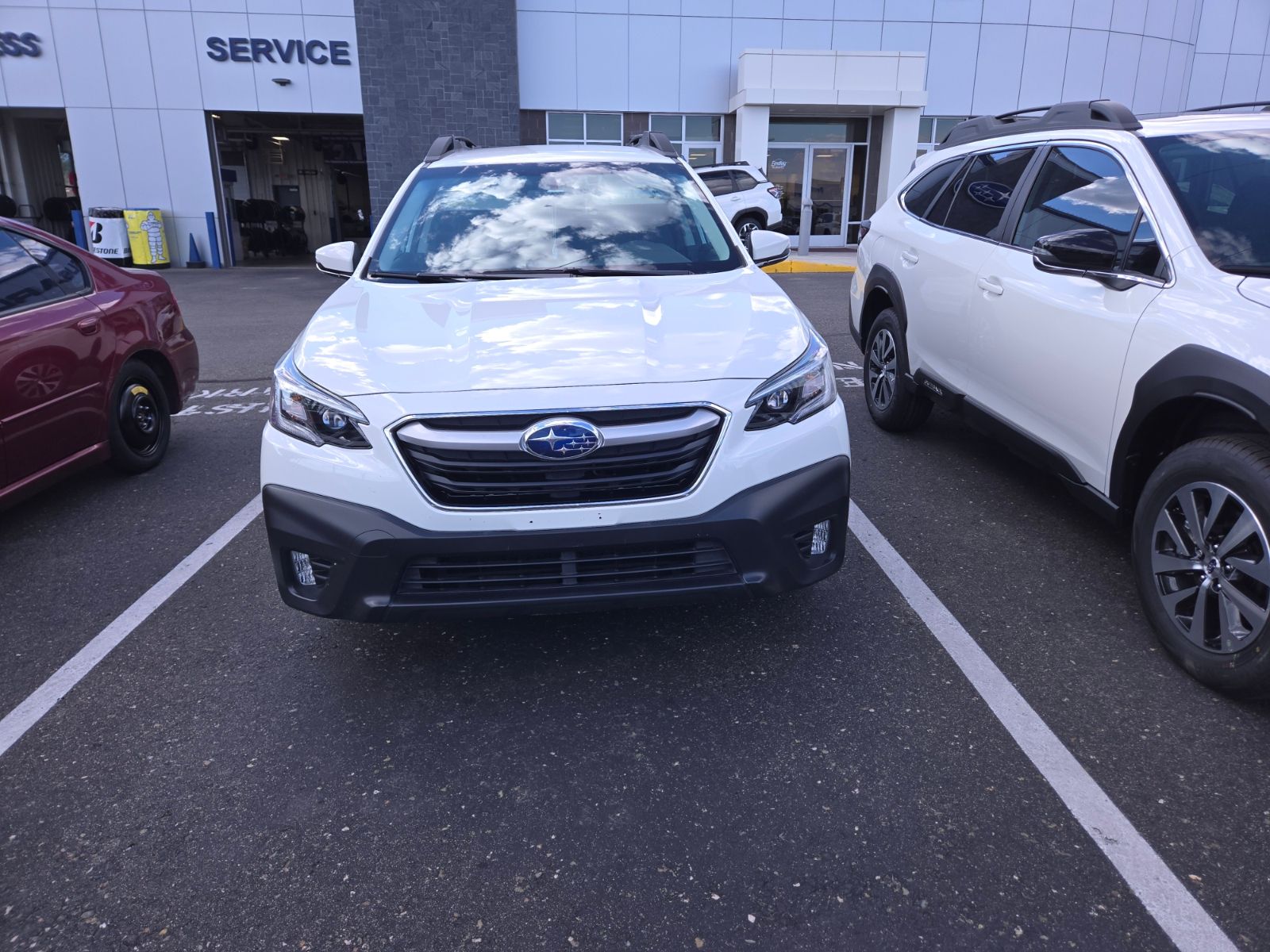 2020 Subaru Outback Premium 2