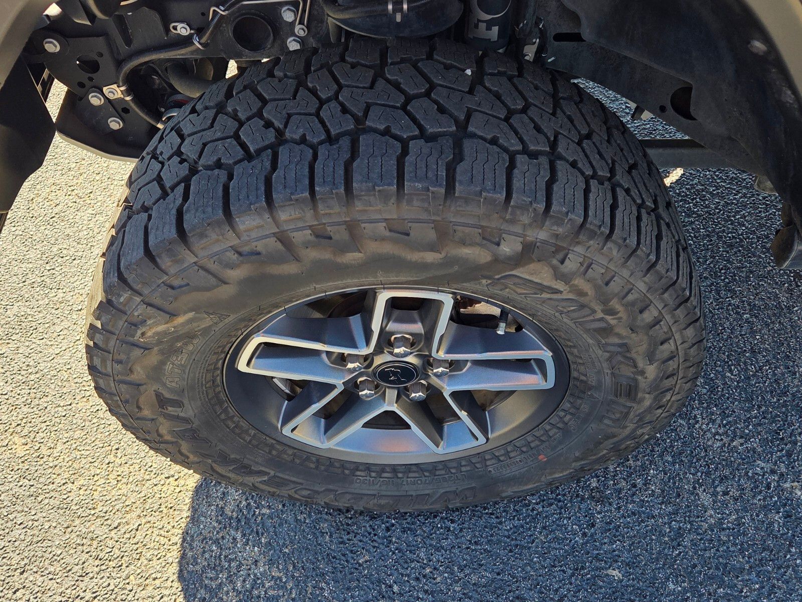 Used 2024 Sarge Green Clearcoat Jeep Mojave image 16