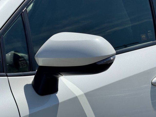 Used 2020 White Toyota SE image 26