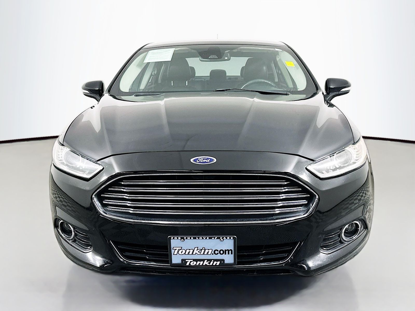 Used 2016 Ford Fusion Titanium with VIN 3FA6P0K90GR126764 for sale in Gladstone, OR