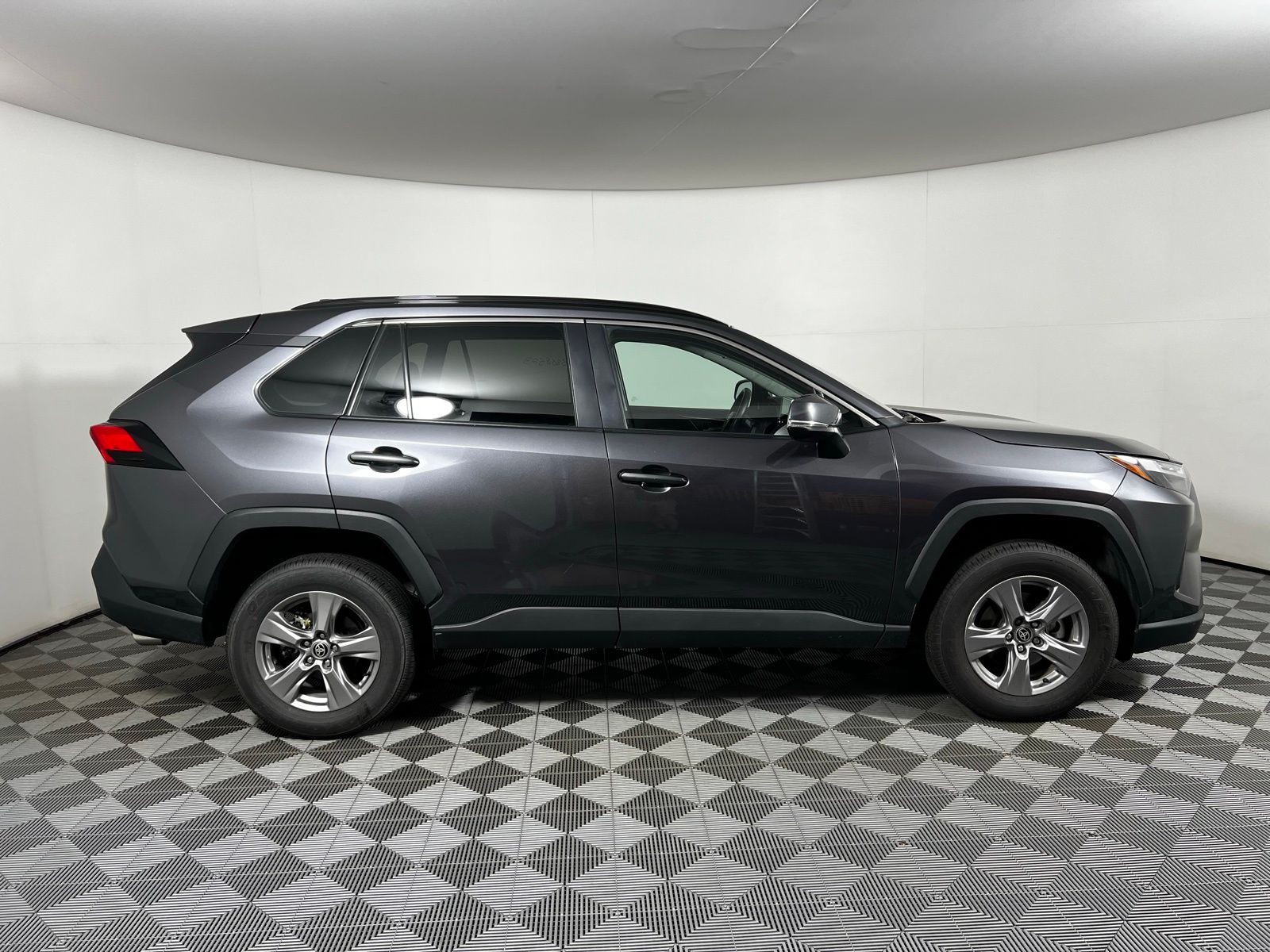 2024 Toyota RAV4 XLE 4