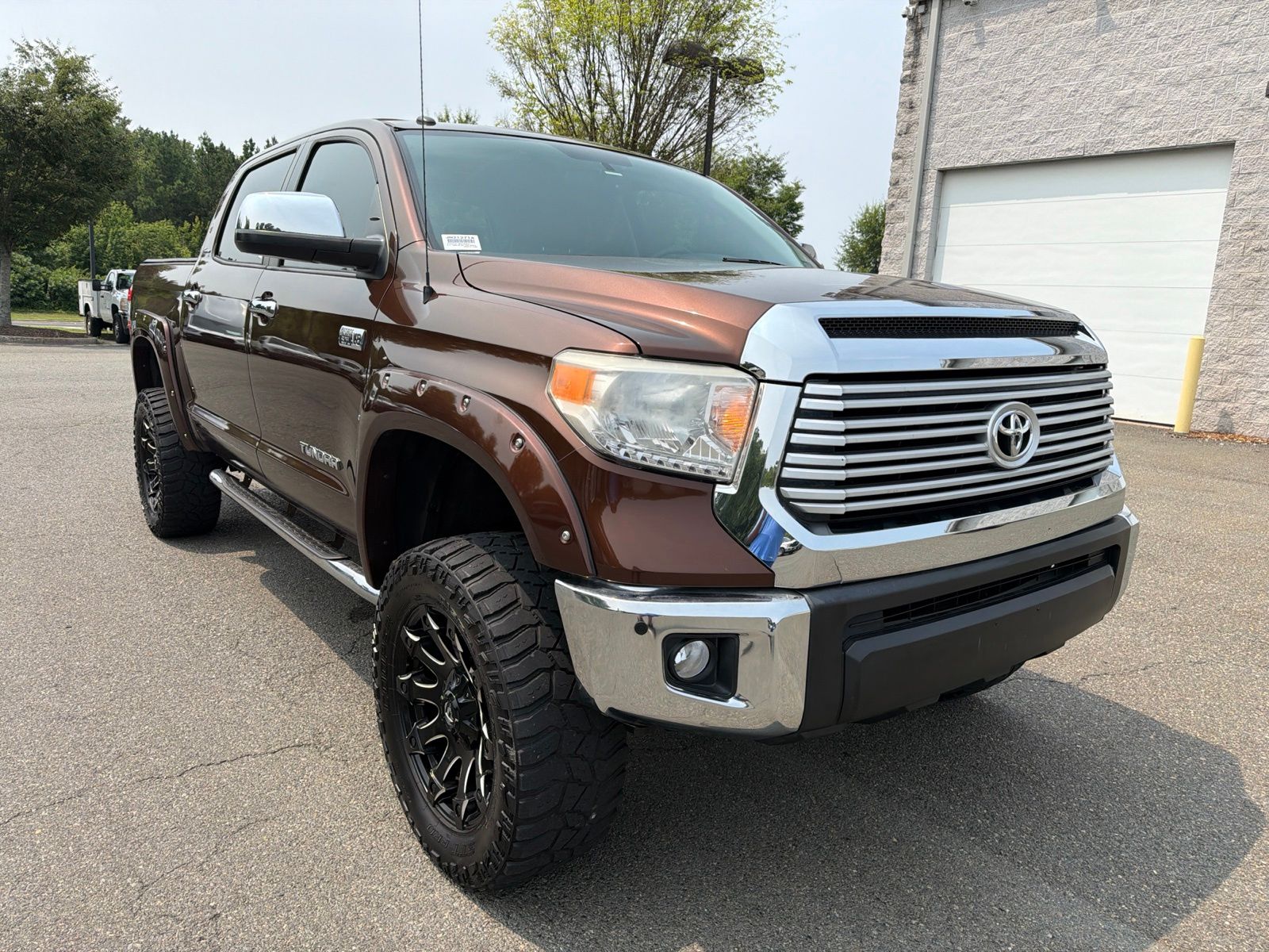 Sunset Bronze 2015 Toyota Tundra Pickup Truck Four-Wheel Drive 6-Speed Automatic Overdrive