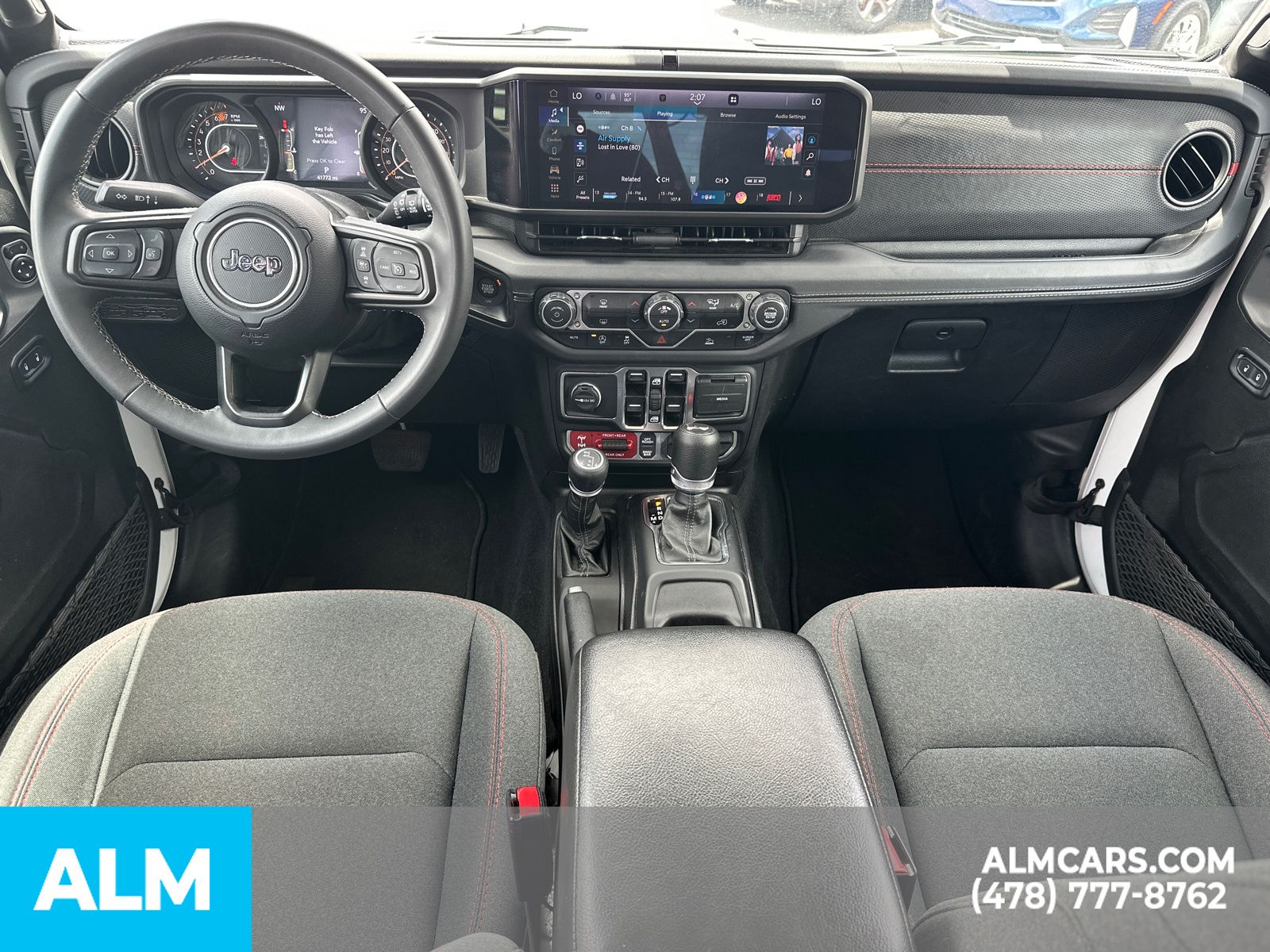 Used 2025 White Jeep Rubicon image 27