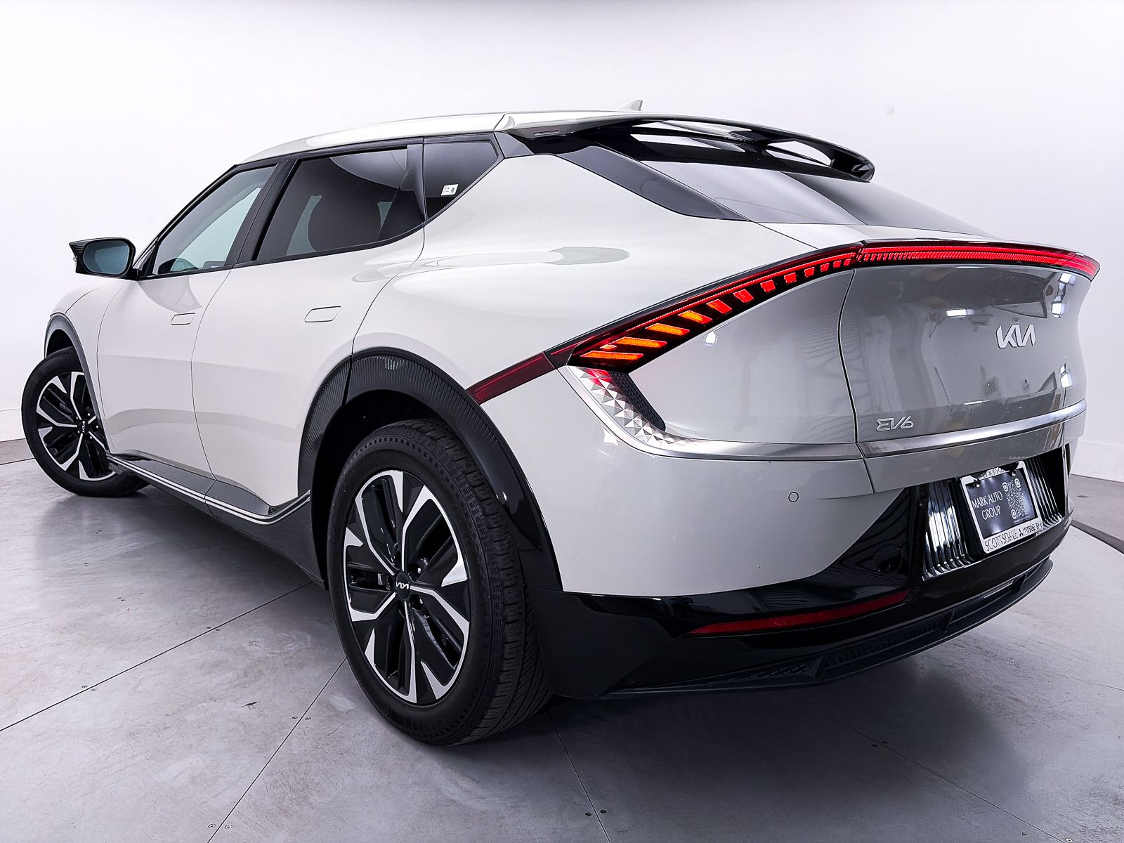 Used 2023 Kia EV6 Wind with VIN KNDC34LA4P5105380 for sale in Scottsdale, AZ