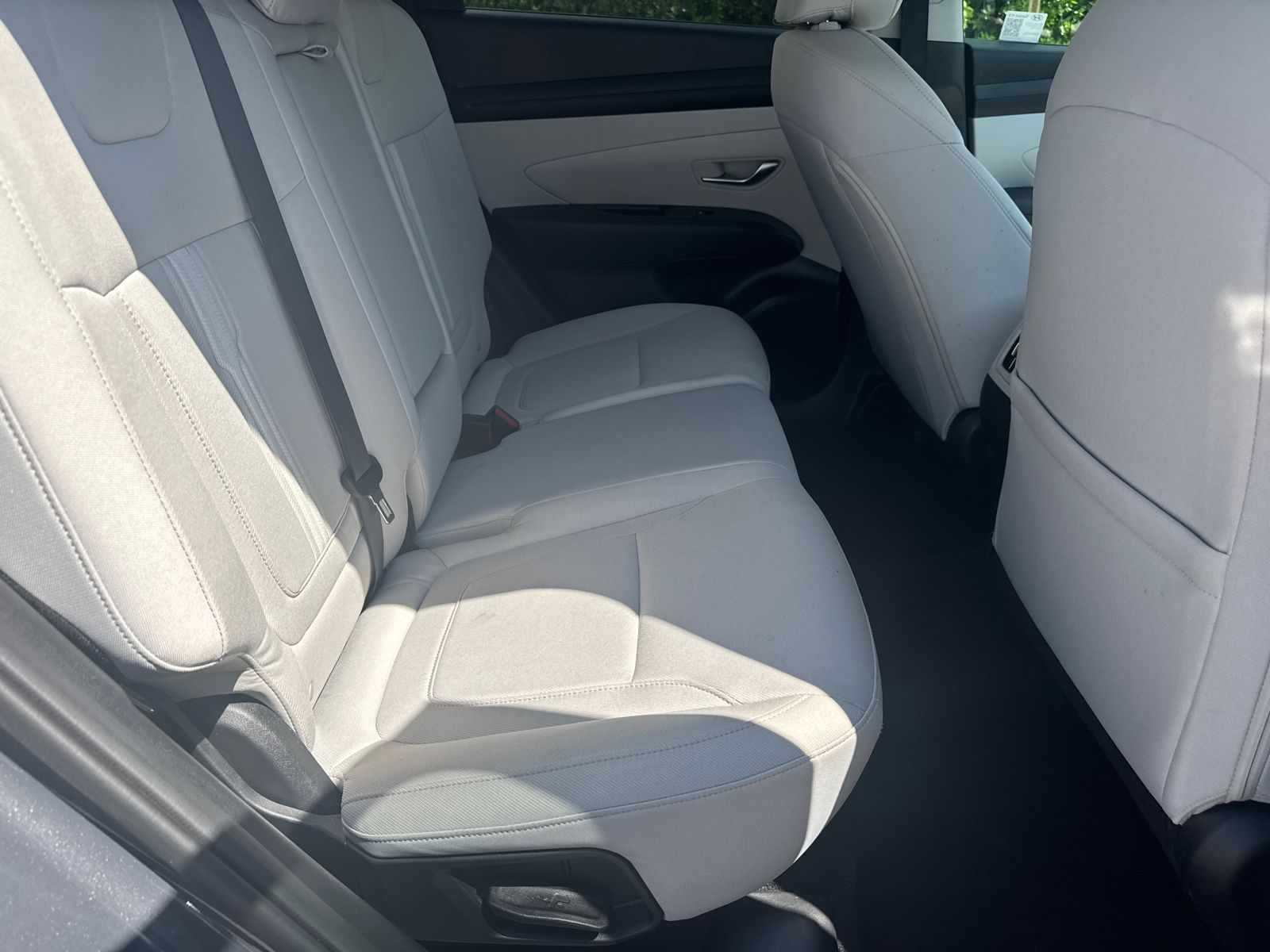 Used 2025 Gray Hyundai SEL image 15