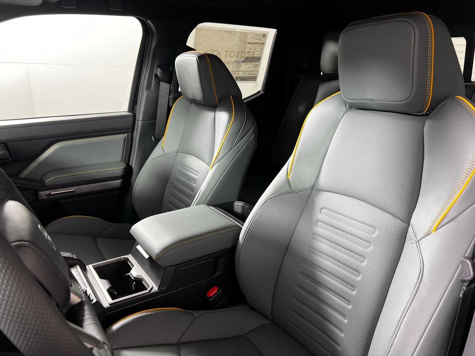 Thumbnail: 2025 Toyota Tacoma - 15