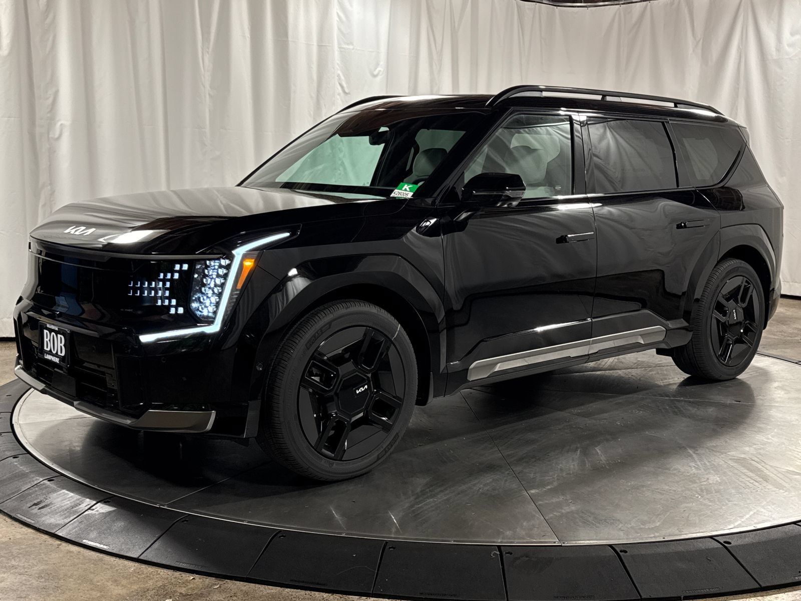 Ebony Black 2026 Kia EV9 SUV / Crossover All-Wheel Drive 1-Speed Automatic