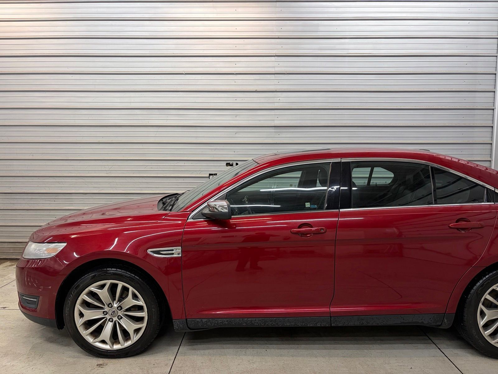 Photo 3 of 2013 Ford Taurus Limited