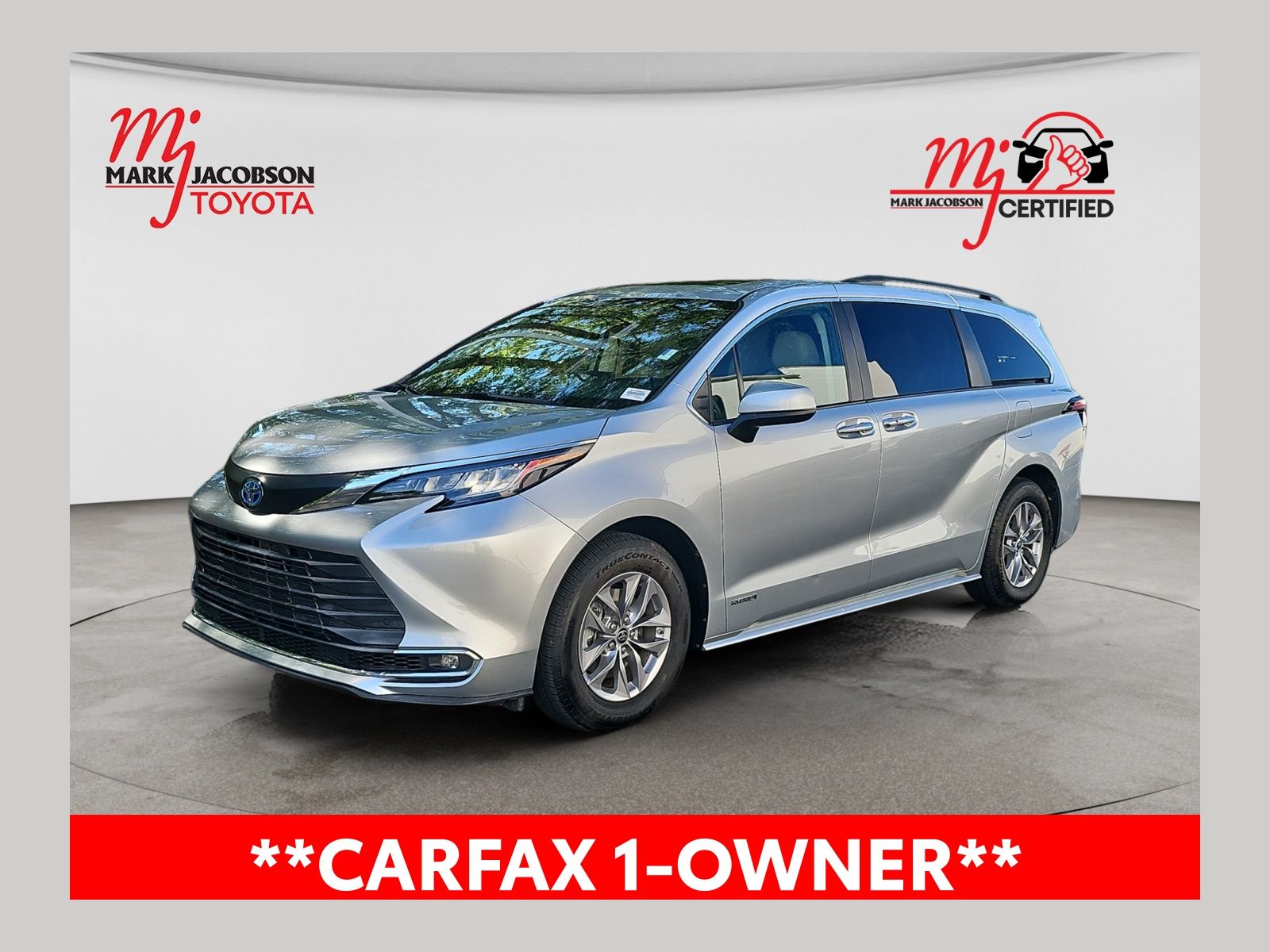 Celestial Silver Metallic 2021 Toyota Sienna Minivan Front-Wheel Drive Continuously Variable Transmission