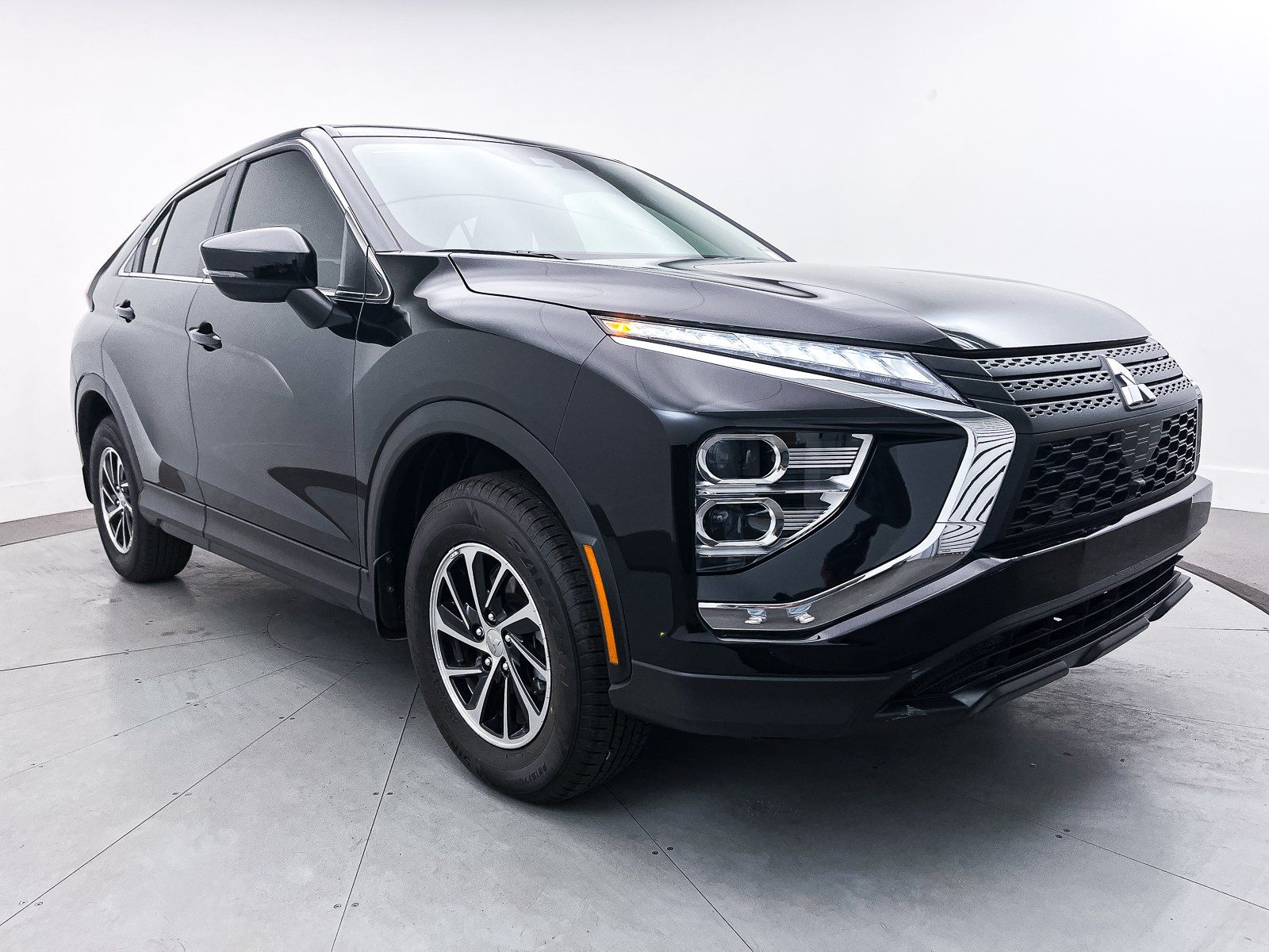2025 Mitsubishi Eclipse Cross ES