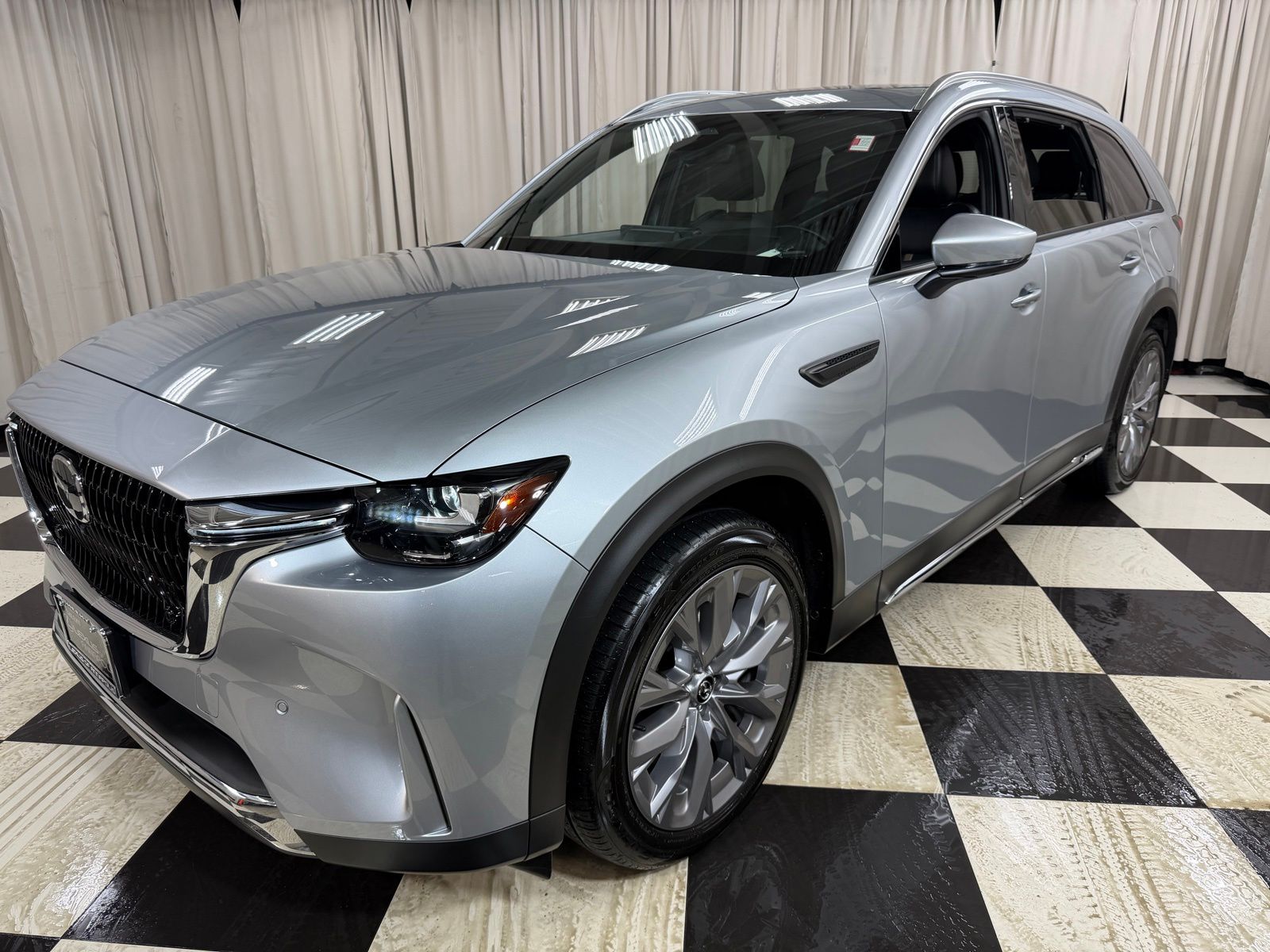 Used 2024 Silver Mazda 3.3 Turbo Premium Plus image 3