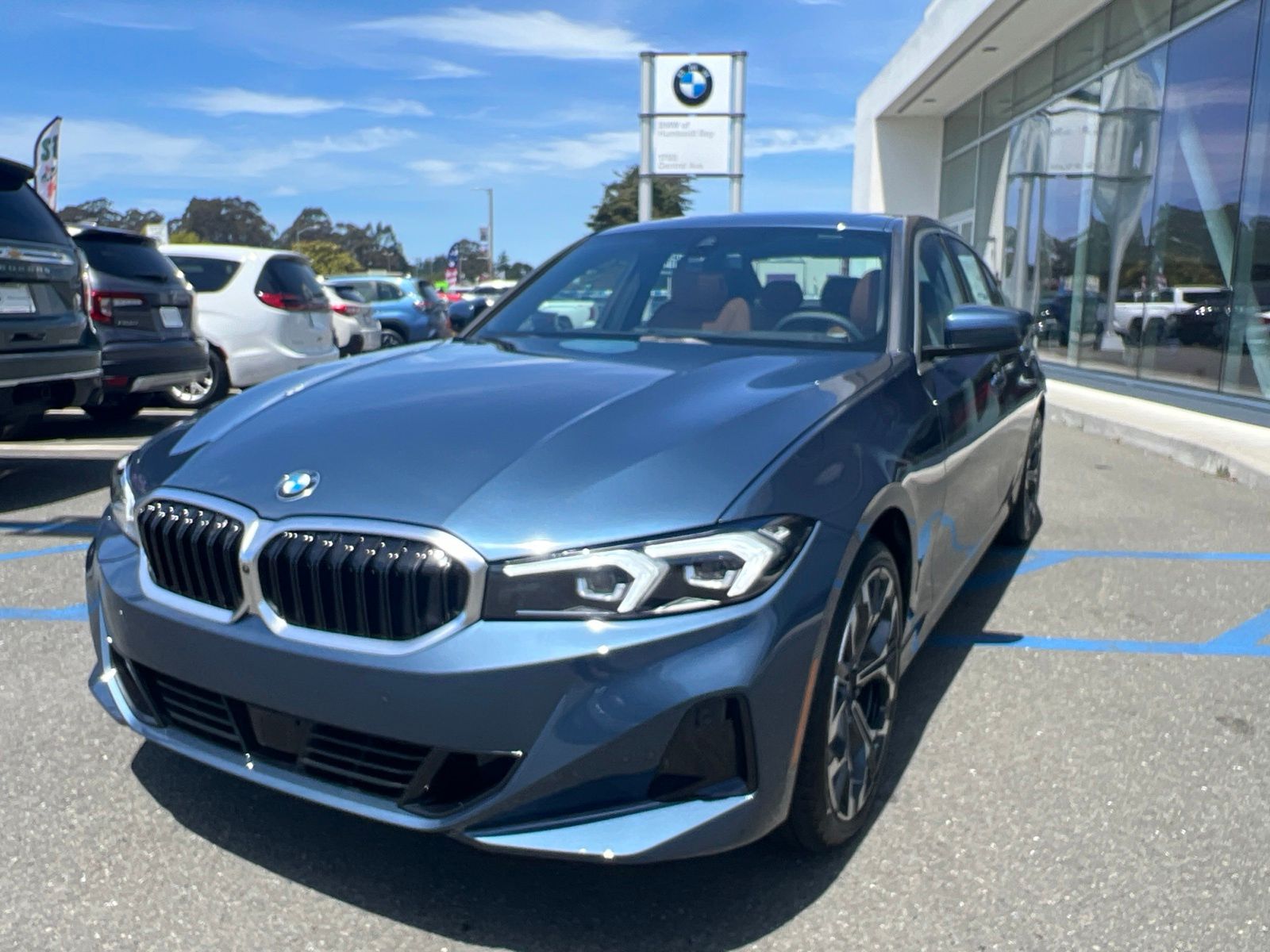 2026 BMW 3 Series 330i