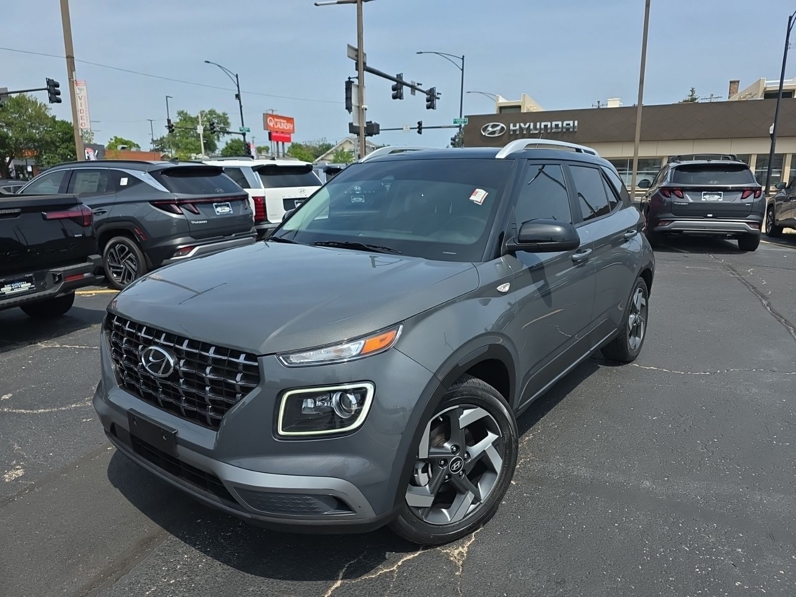 Ecotronic Gray 2023 Hyundai Venue SUV / Crossover Front-Wheel Drive Continuously Variable Transmission