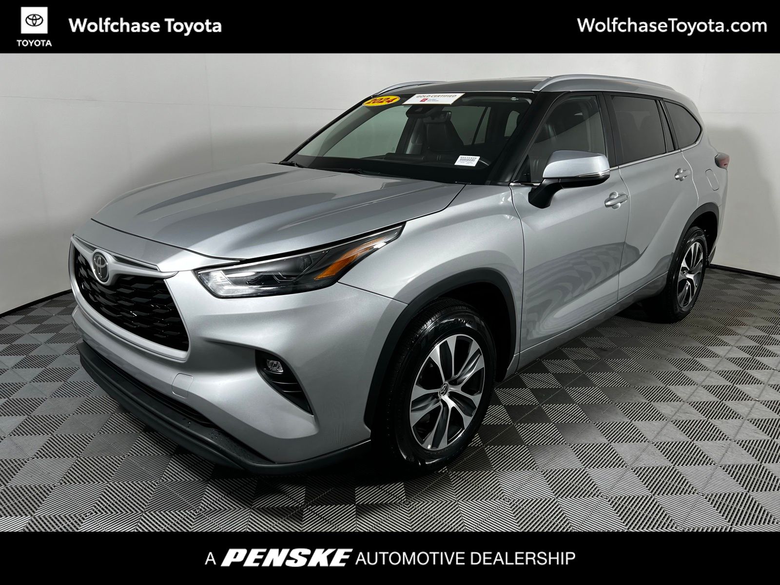 Thumbnail: 2024 Toyota Highlander - 1