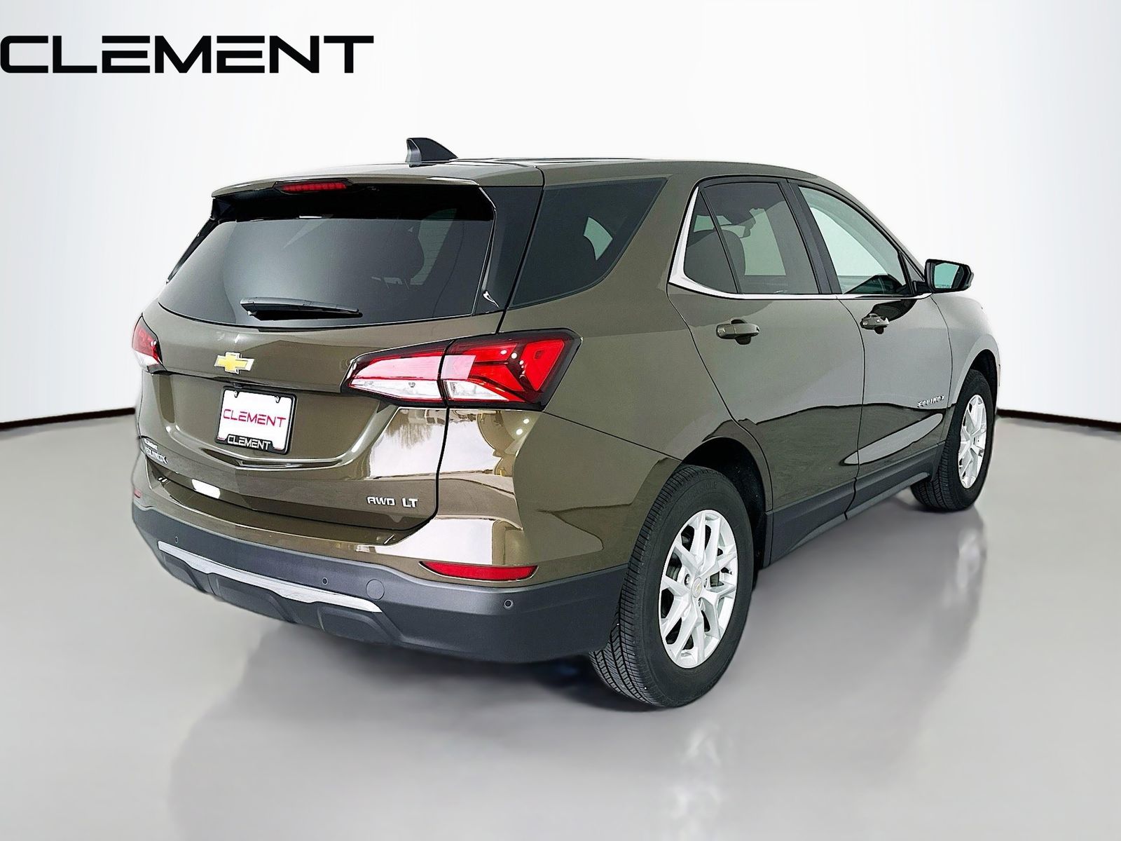 used 2024 Chevrolet Equinox car, priced at $24,395