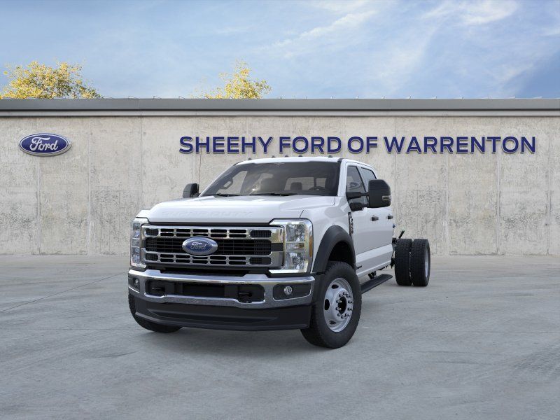 New 2026 Oxford White Ford XL SERVICE BODY image 4