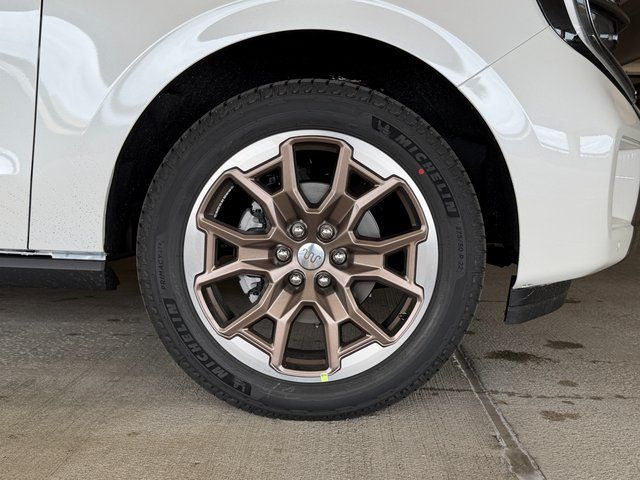 New 2026 Star White Metallic Tri-Coat Ford King Ranch image 9