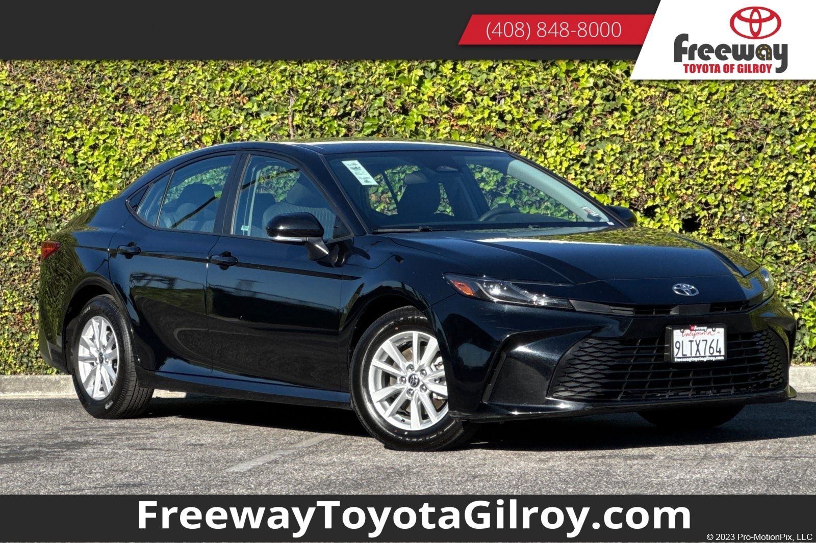 Midnight Black 2025 Toyota Camry LE FWD Sedan Front-Wheel Drive Continuously Variable Transmission