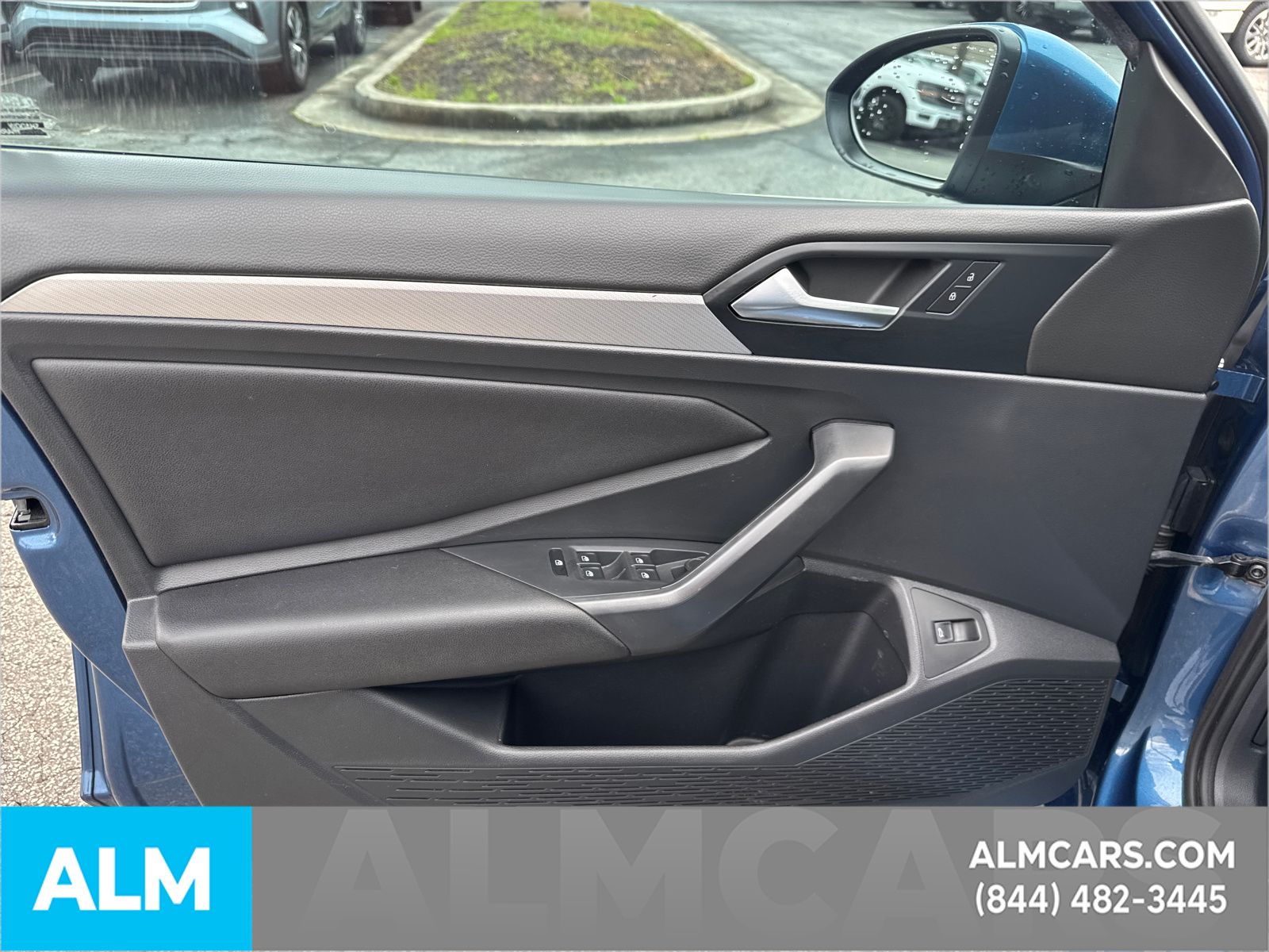Used 2019 Blue Volkswagen 1.4T S image 11