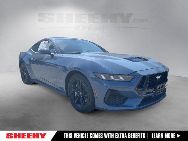 2025 Ford Mustang GT Fastback's photo