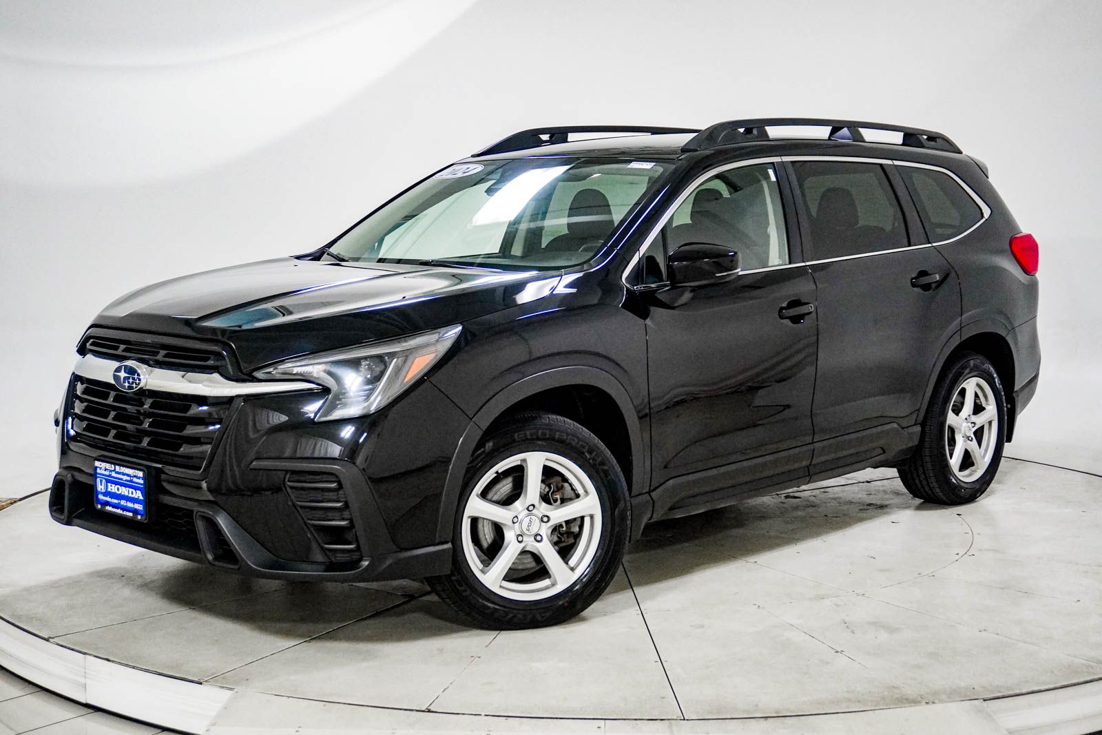 Crystal Black Silica 2024 Subaru Ascent Premium 8-Passenger AWD SUV / Crossover All-Wheel Drive Continuously Variable Transmission