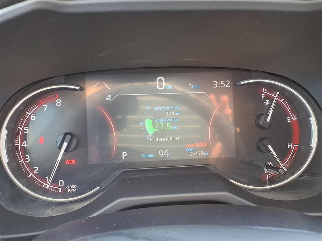 2025 Toyota RAV4 LE - 4