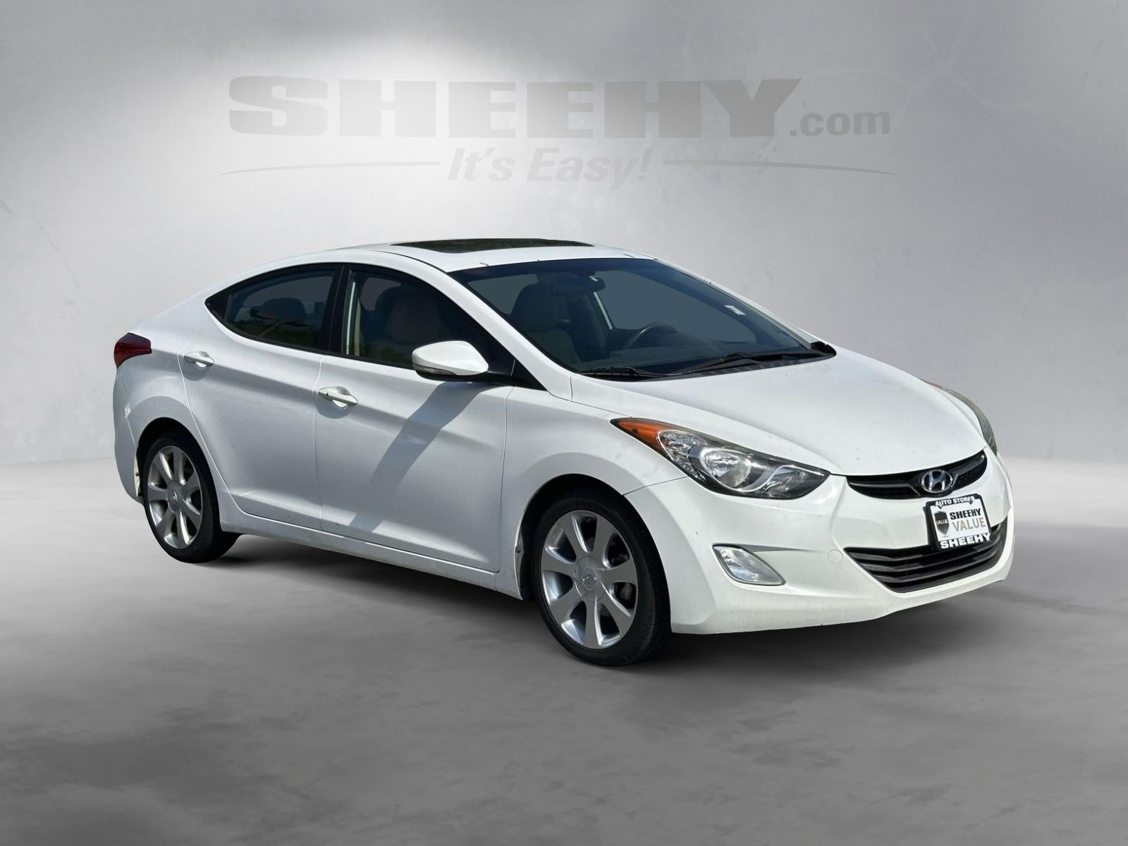 Used 2013 White Hyundai Limited image 2