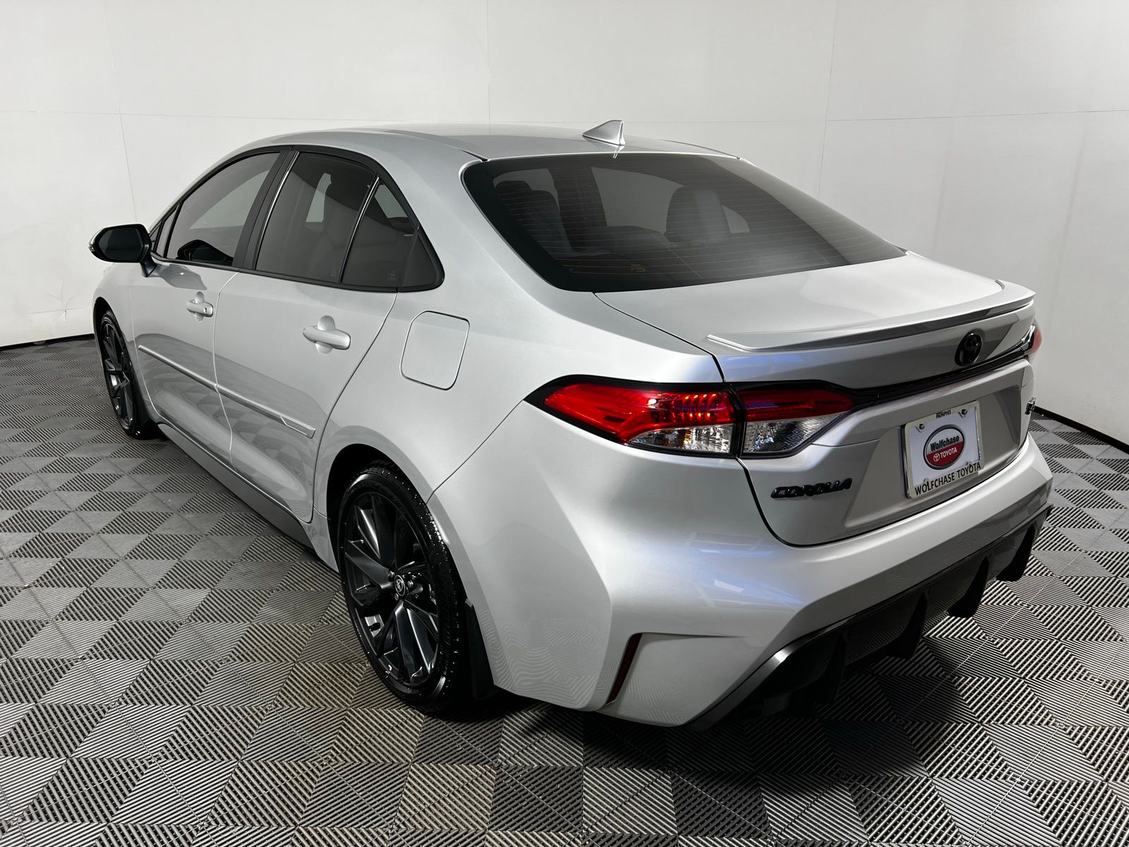 Thumbnail: 2025 Toyota Corolla - 7