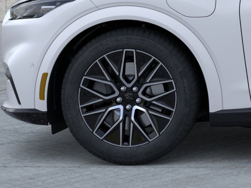 New 2025 Star White Metallic Tri-coat Ford Premium image 19