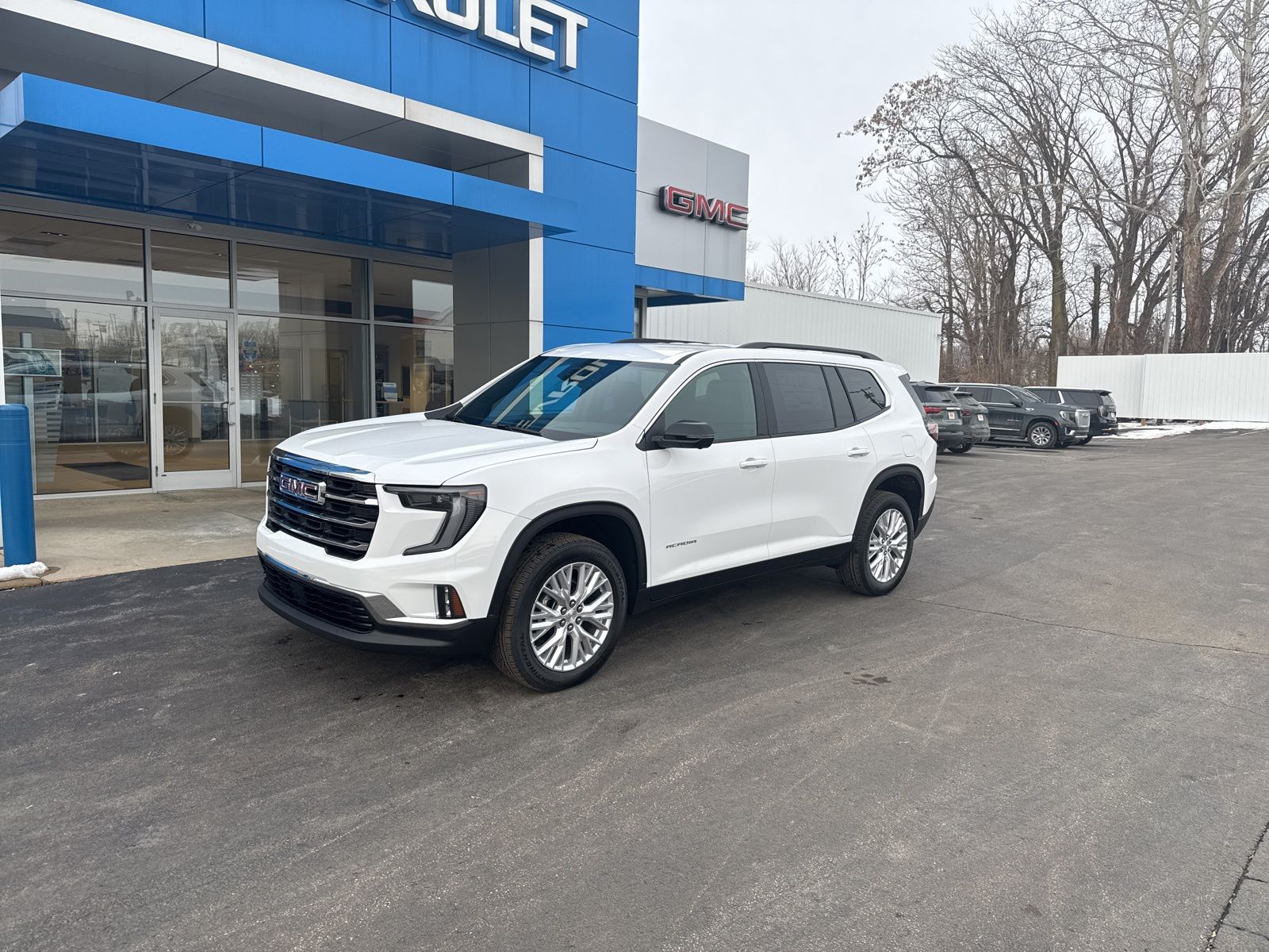 2026 GMC Acadia Elevation FWD