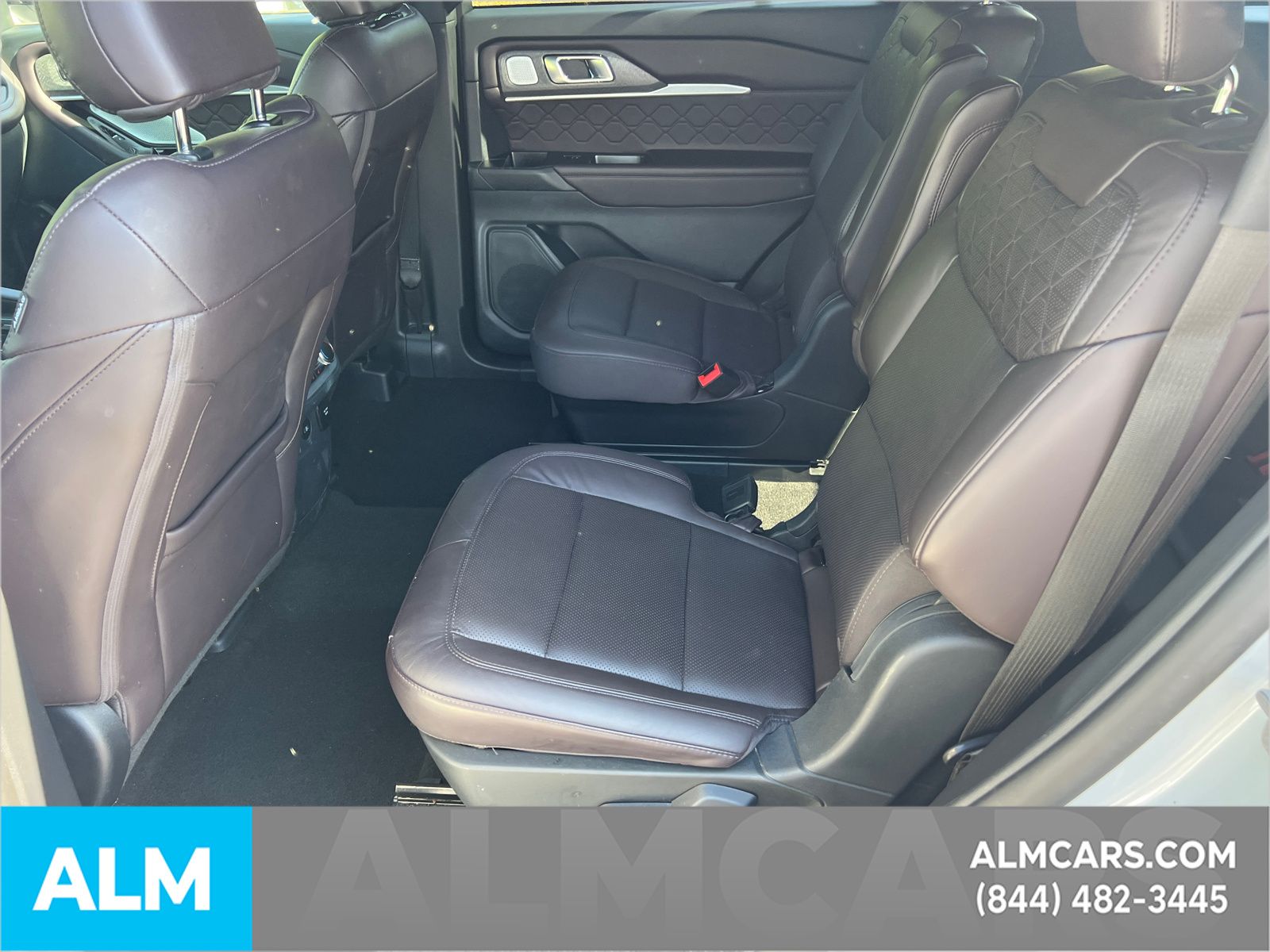 Used 2025 White Ford Platinum image 27