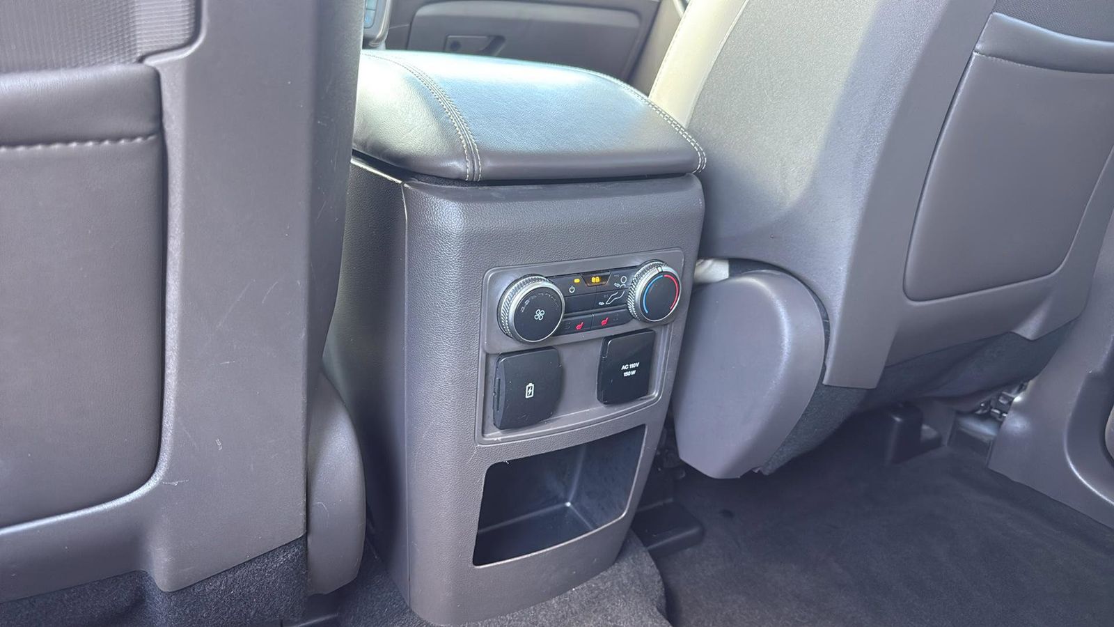 Used Car 2020 Ford Explorer  Platinum For Sale Under $25,000 In Austin, Texas
