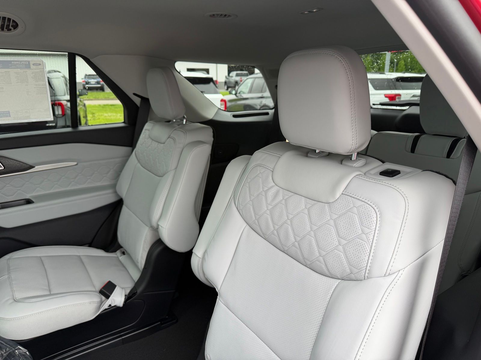 2026 Ford Explorer image 14