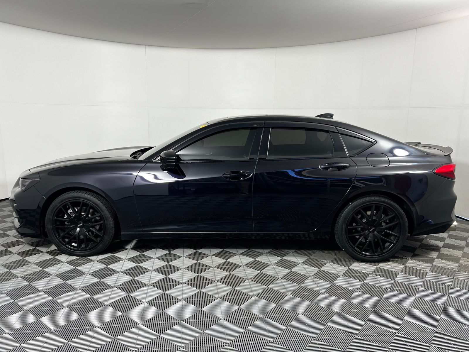 Thumbnail: 2021 Acura TLX - 8