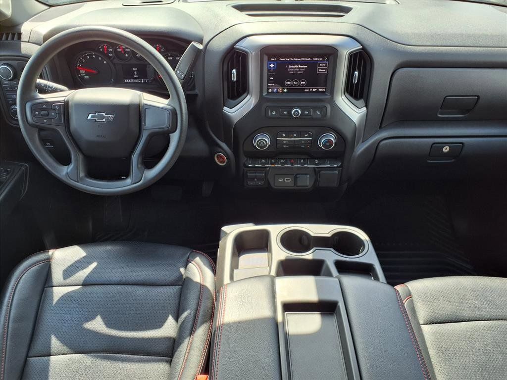 2025 Chevrolet Silverado 1500 Custom Trail Boss - 10