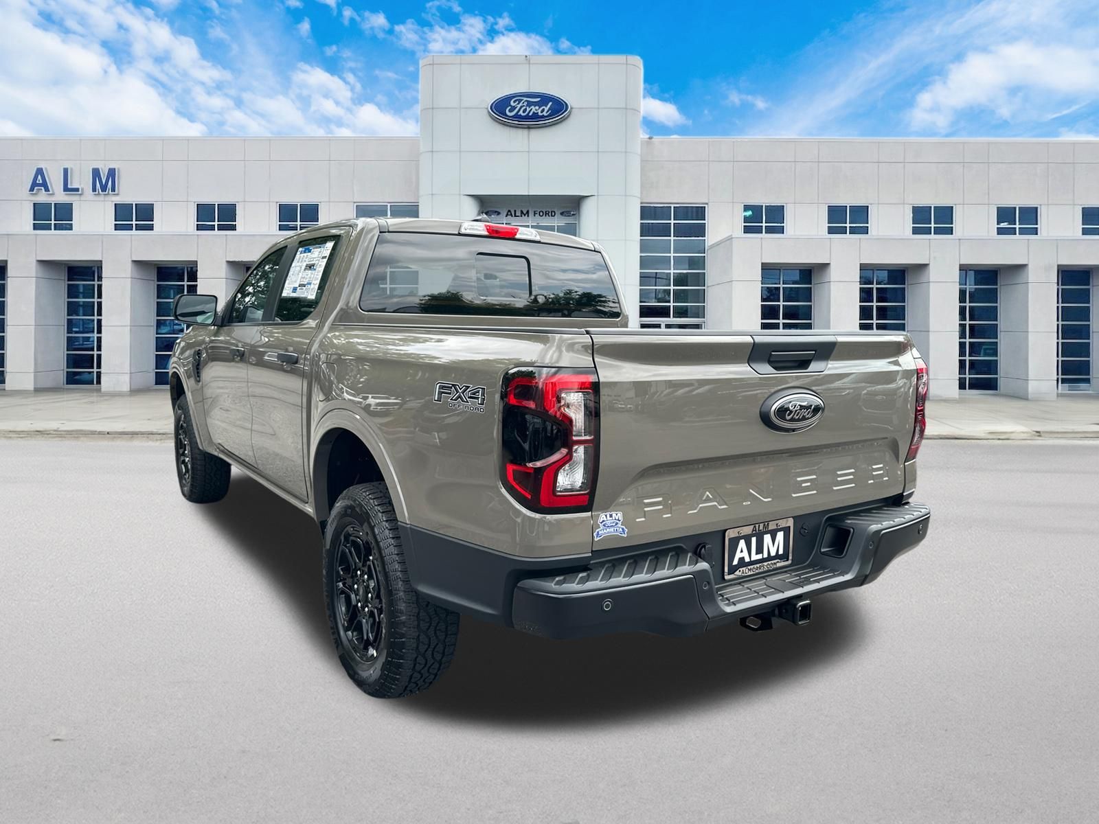 New 2026 Marsh Gray Ford XLT image 8