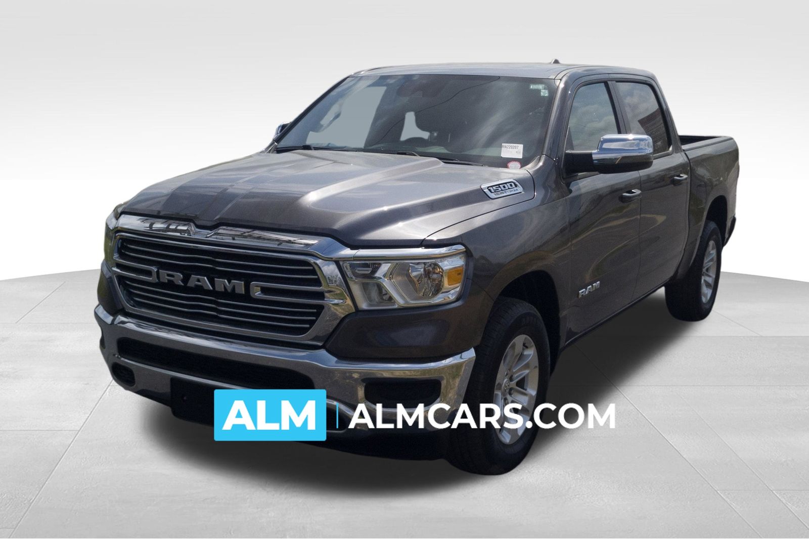 2024 RAM 1500 Laramie Crew Cab RWD