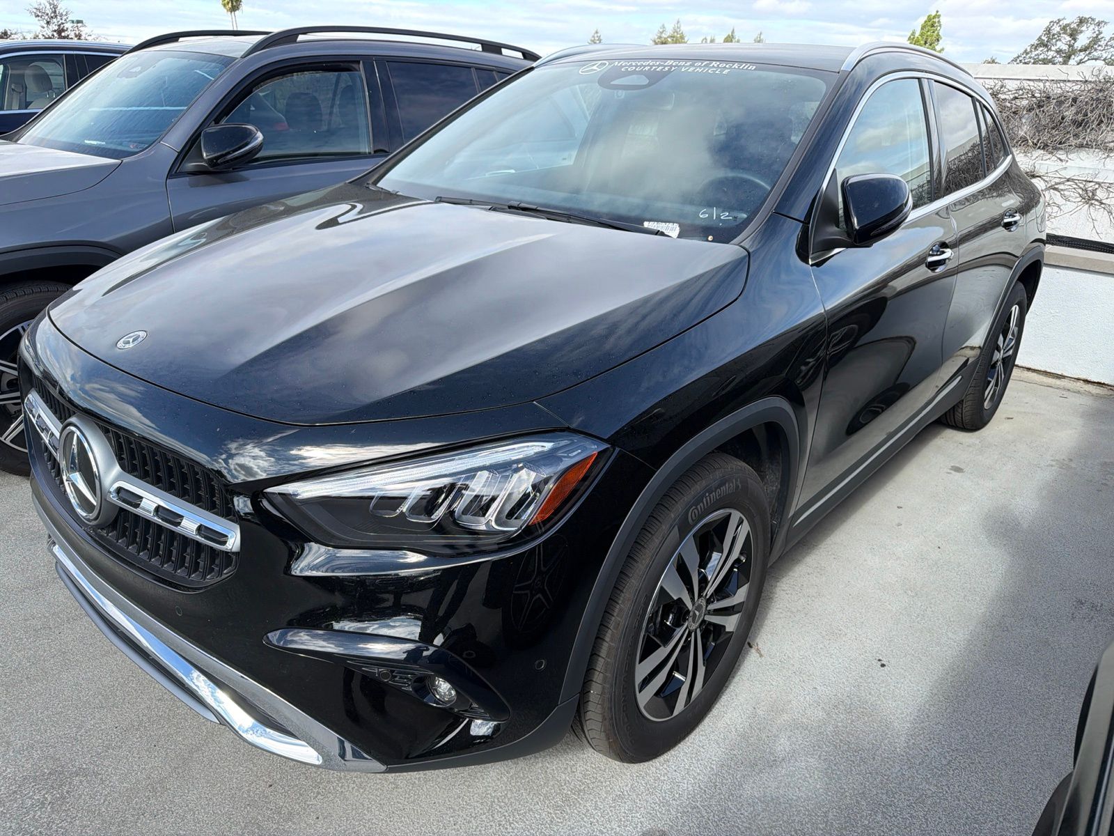 2026 Mercedes-Benz GLA Negro (Night Black) SUV/Crossover Tracción en las cuatro ruedas 8 velocidades Doble cloch