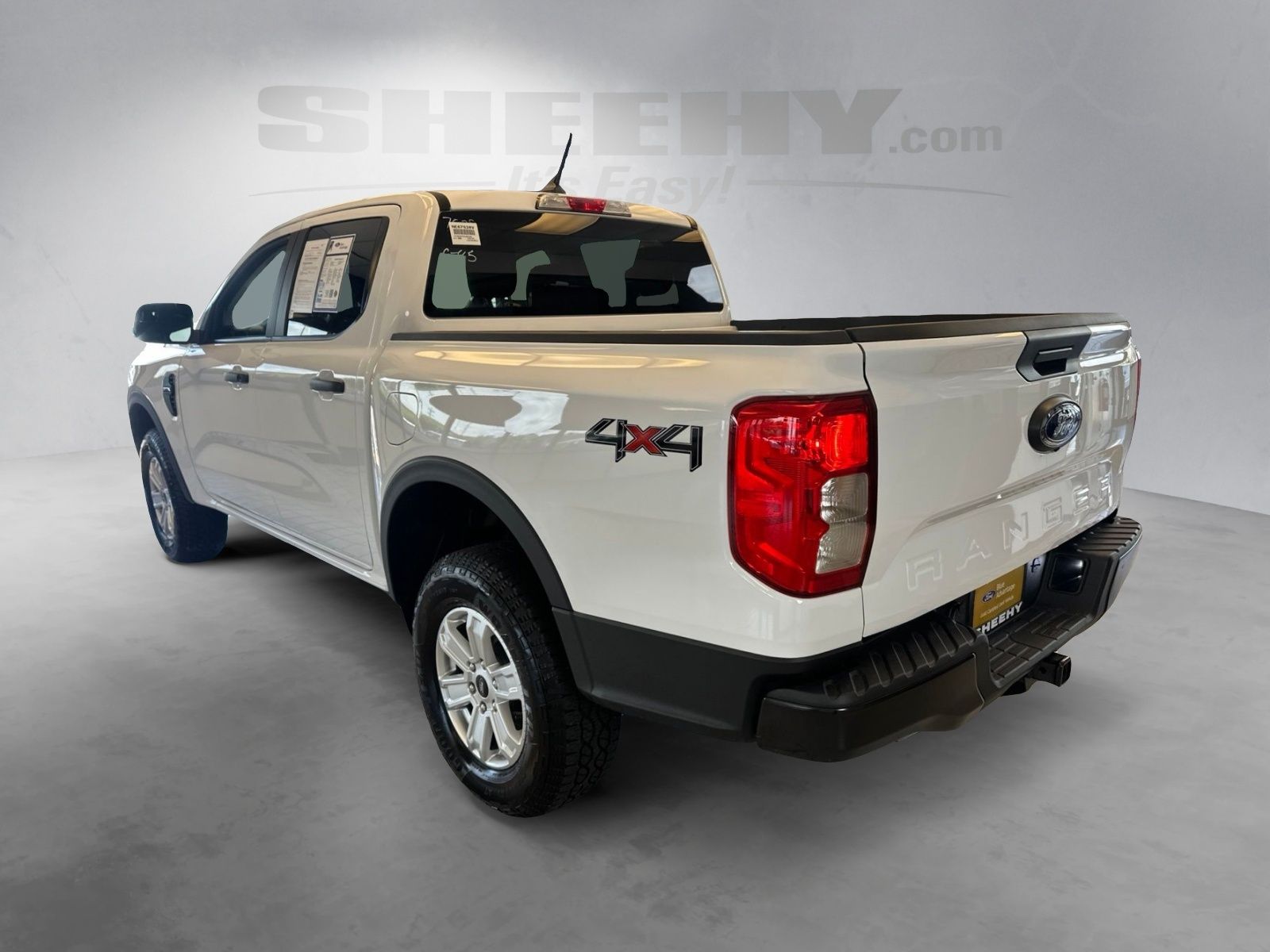 Certified Used 2025 Oxford White Ford XL image 14