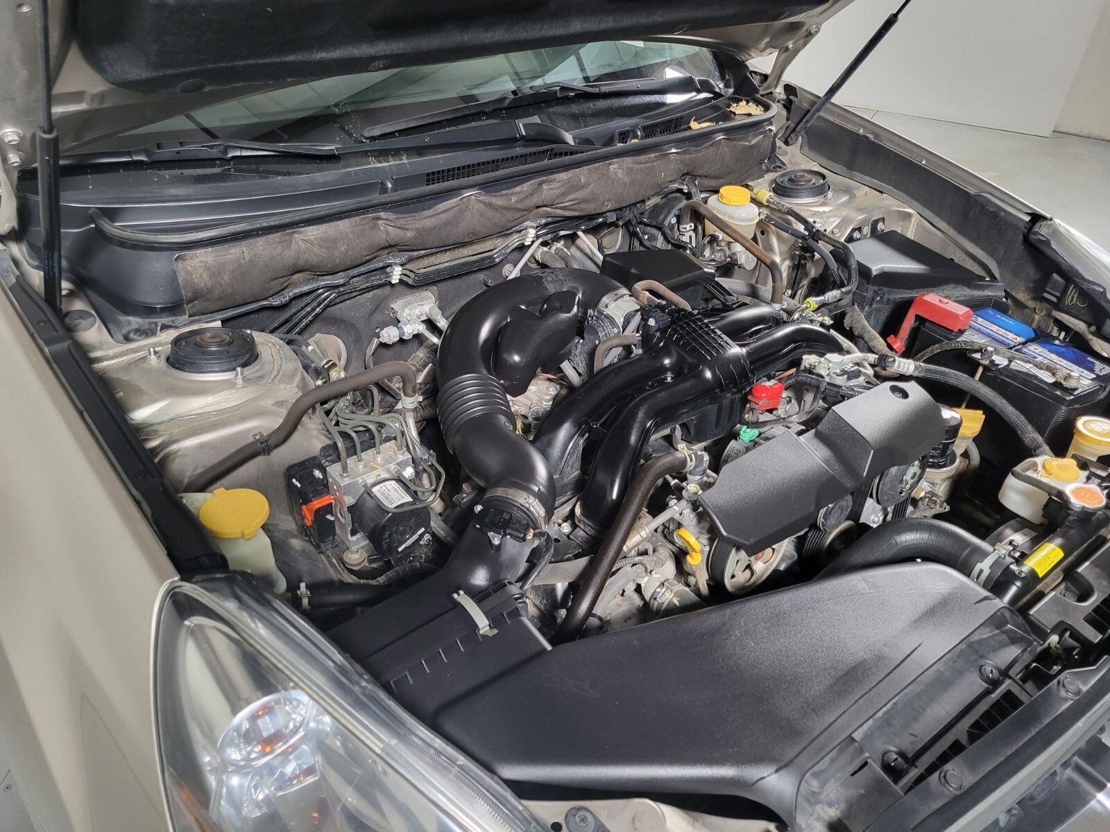 2014 Subaru Legacy 2.5i 10