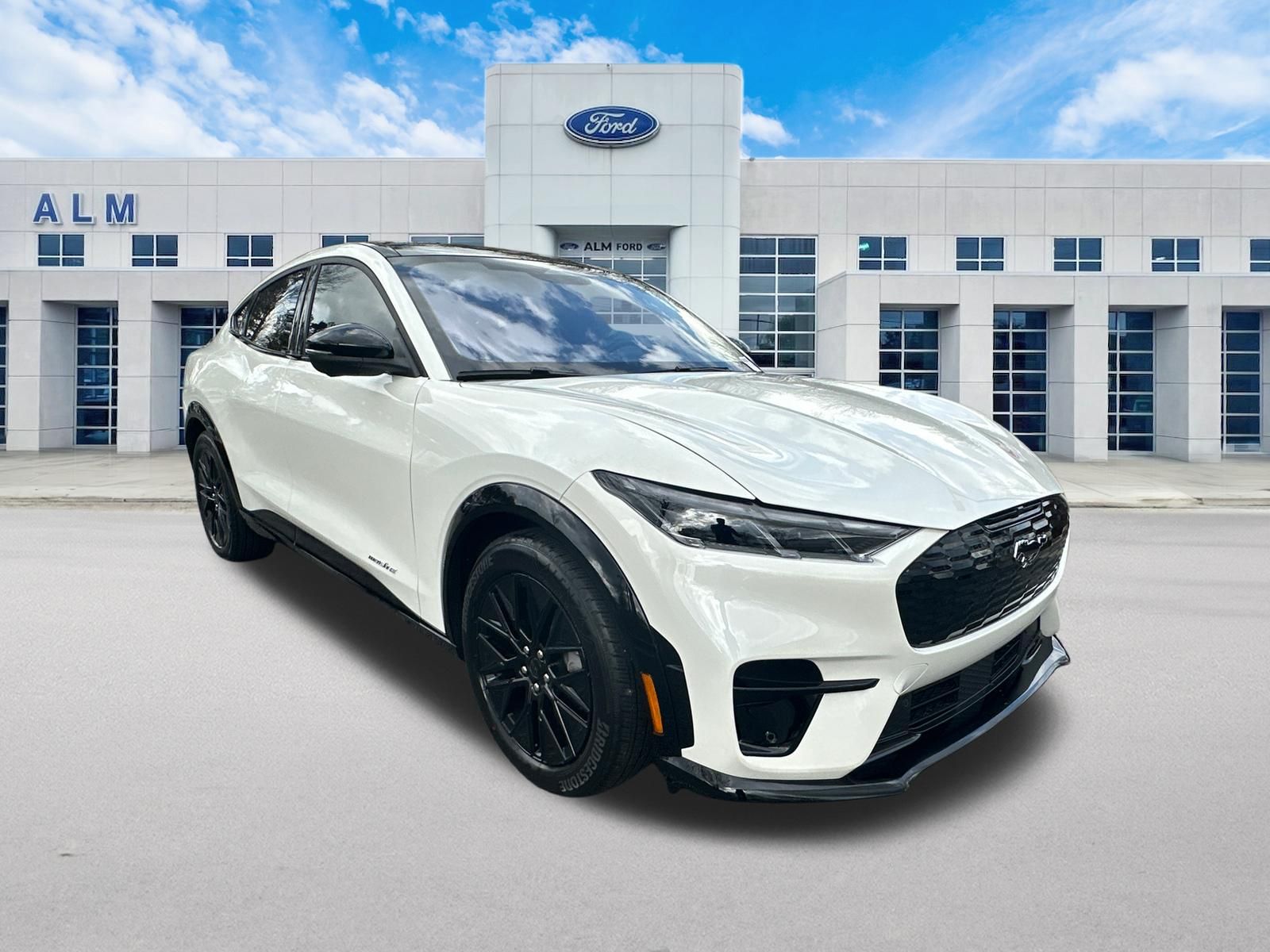 New 2026 Star White Metallic Tri-coat Ford Premium image 4