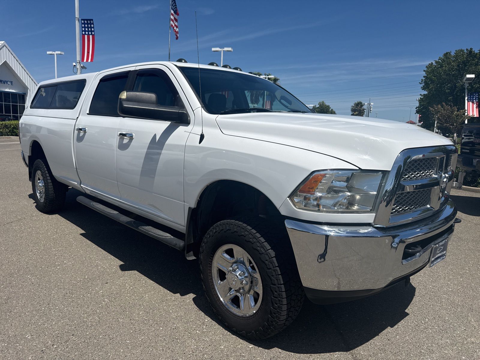 Bright White Clearcoat 2014 RAM 2500 SLT Crew Cab LB 4WD Pickup Truck Four-Wheel Drive 6-Speed Automatic